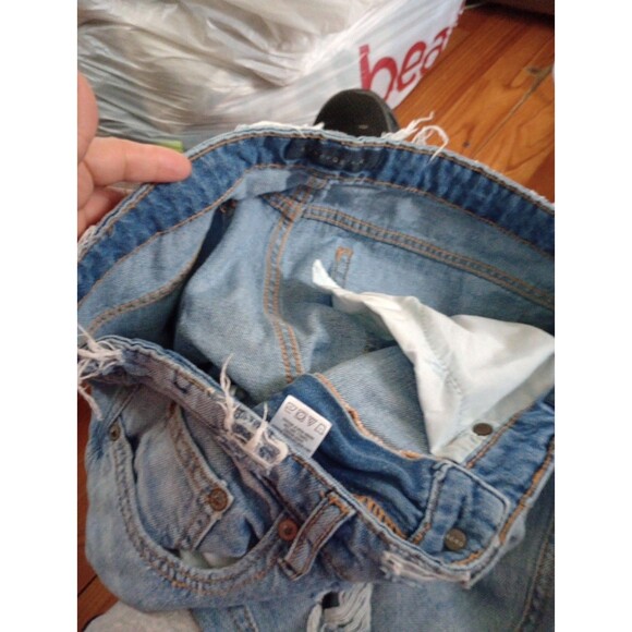 Aeropostale Boyfriend Jeans Women’s Size 10 Distressed Ripped Stone Wash Denim - Picture 13 of 15